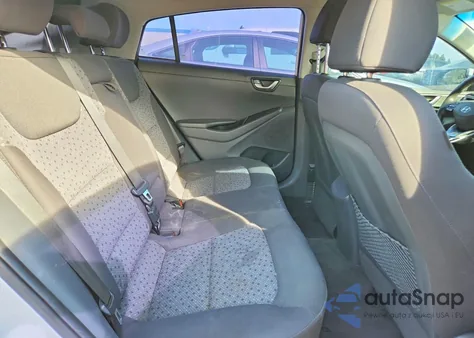 2017 Hyundai Ioniq Electric Base z USA, uszkodzony, nr VIN KMHC75LH7HU019488